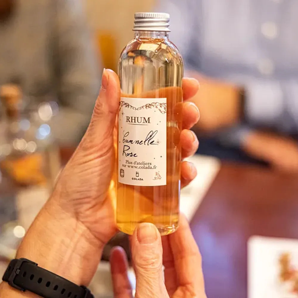 Dégustation et assemblage de rhum chez Colada Paris, bouteilles Navi
