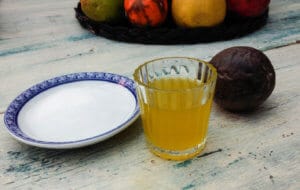 notre sirop de fruit de la passion maison utilisé dans tous nos ateliers colada