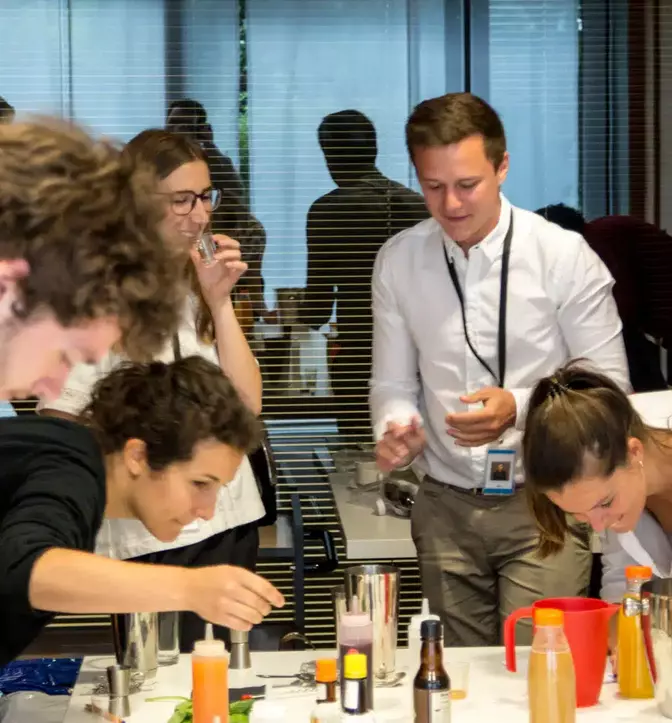 Atelier Team Building entre membres d'une équipe, collègues de l'entreprise